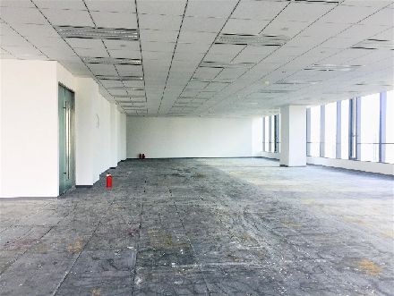 东银中心370平米办公室出租_6.00元/m²/天