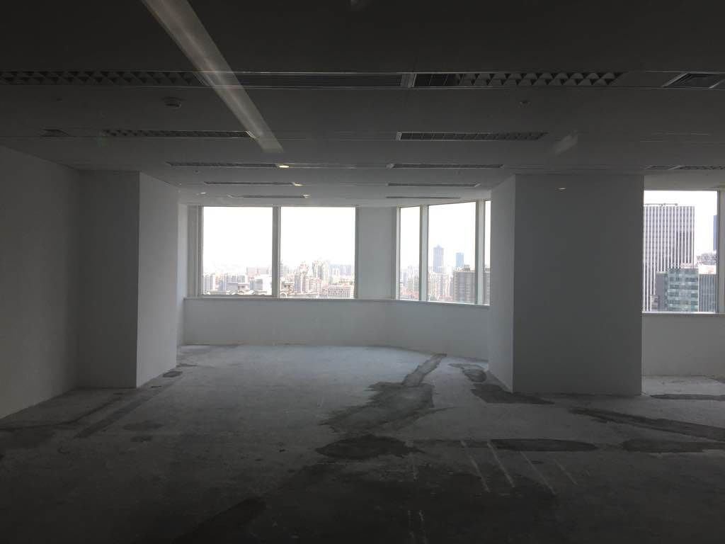 万都中心110平米办公室出租_6.59元/m²/天