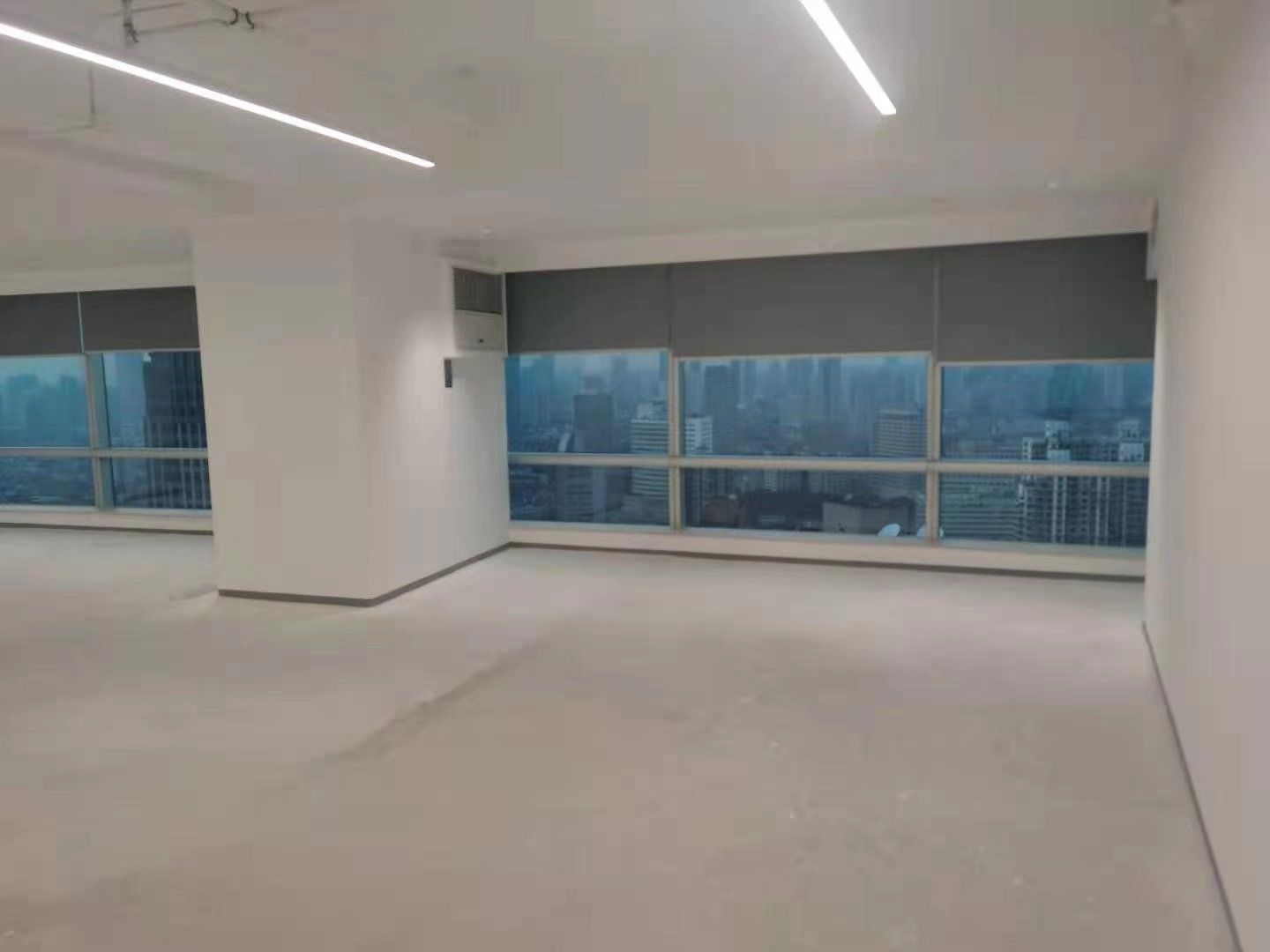 中港汇黄浦280平米办公室出租_7.11元/m²/天