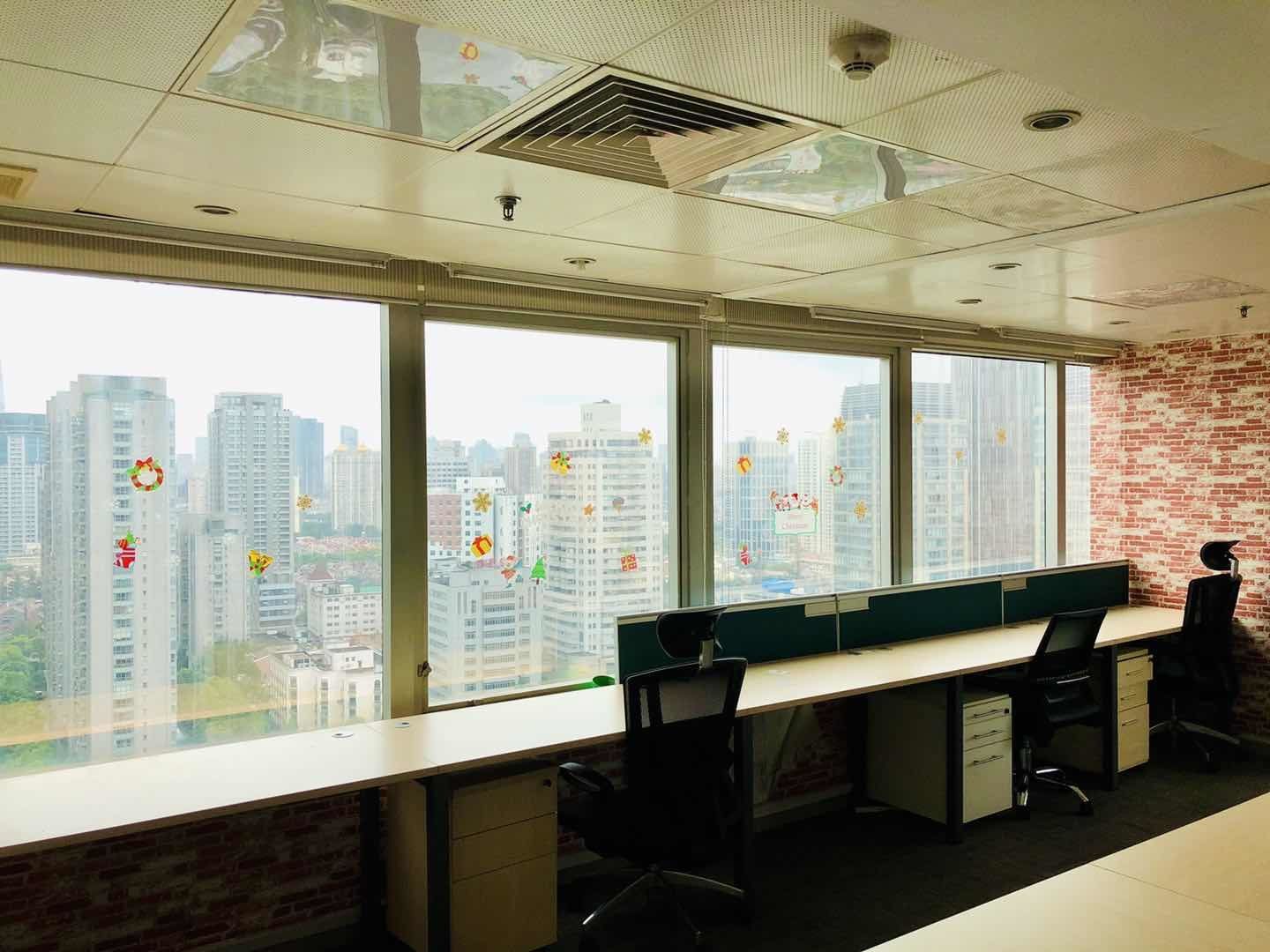 香港广场199平米办公室出租_7.10元/m²/天
