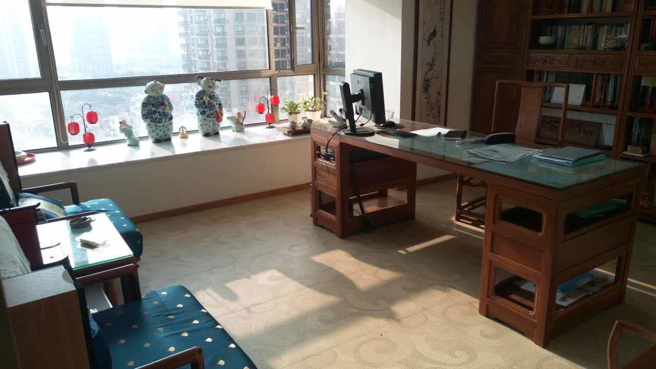 香港名都写字楼249平米办公室出租_4.00元/m²/天