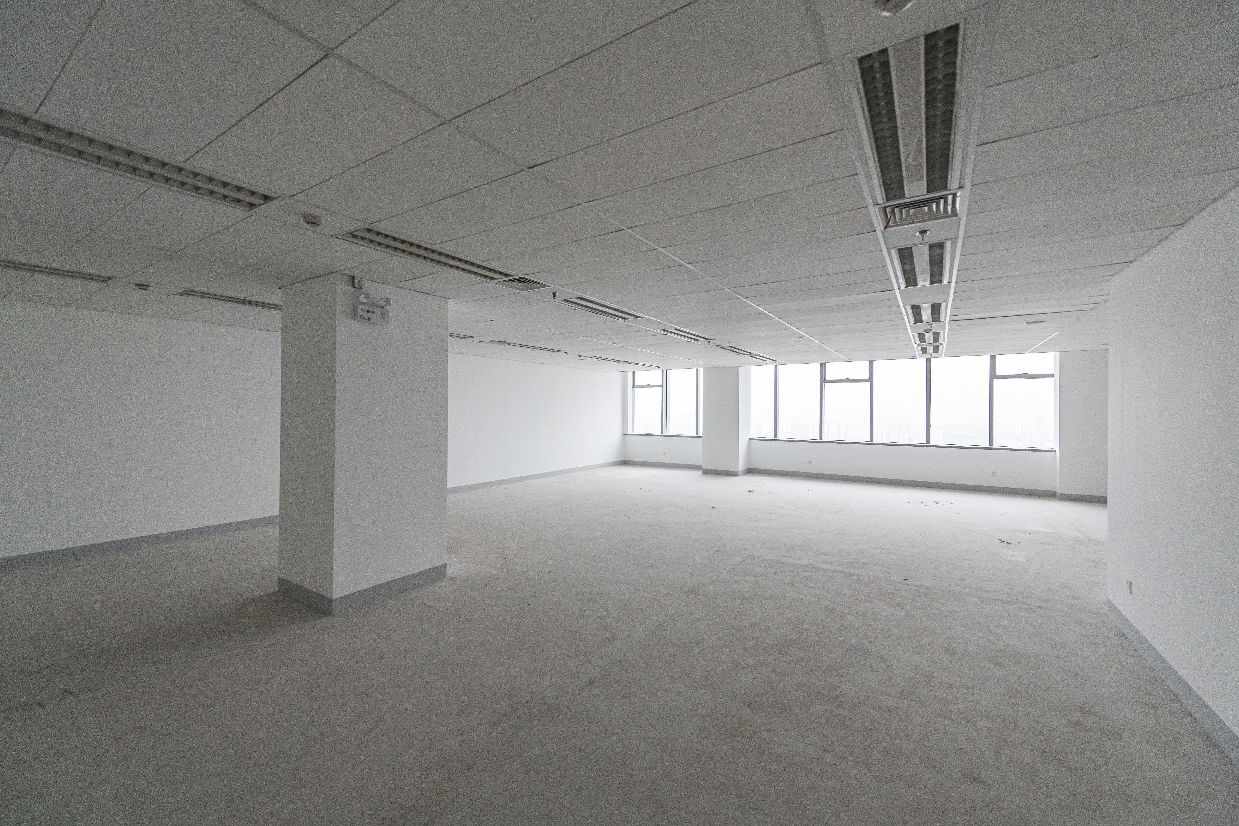 新漕河泾国际商务中心277平米办公室出租_5.00元/m²/天