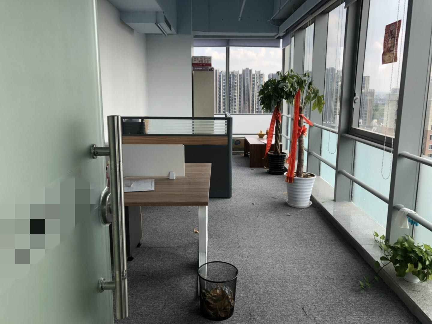 昌辉大厦318平米办公室出租_2.53元/m²/天