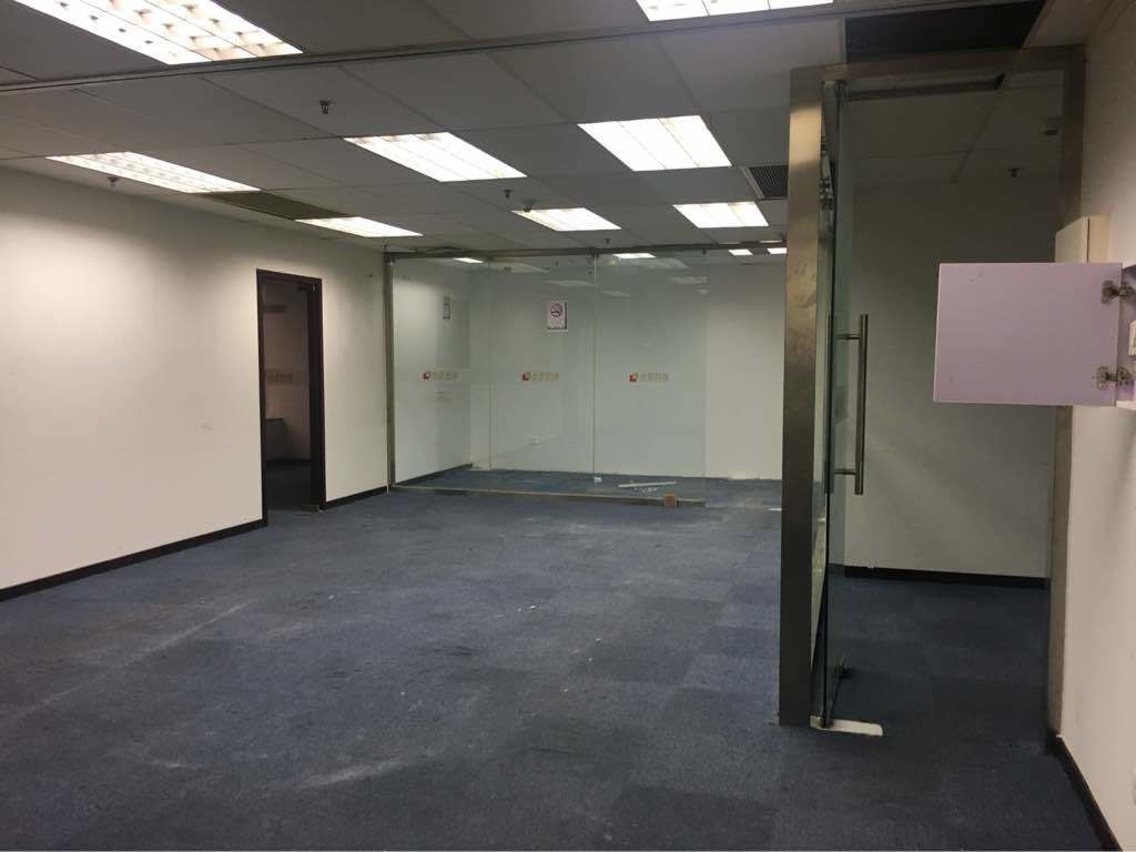 太平洋企业中心155平米办公室出租_3.50元/m²/天