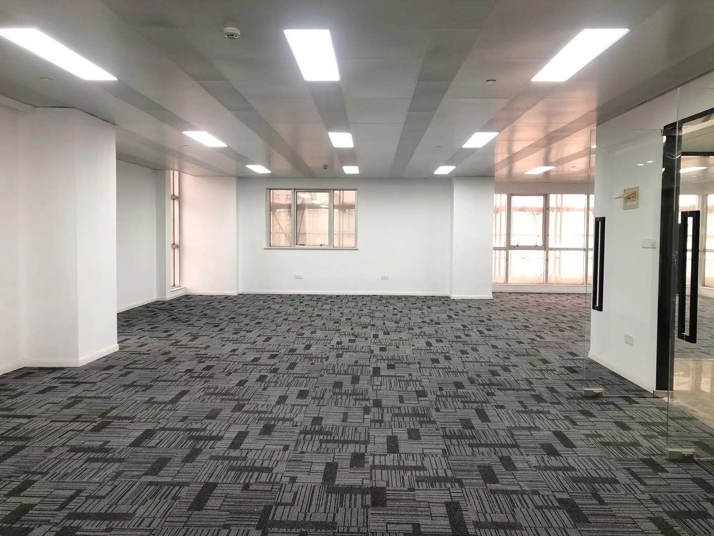 亚盛大厦123平米办公室出租_6.60元/m²/天