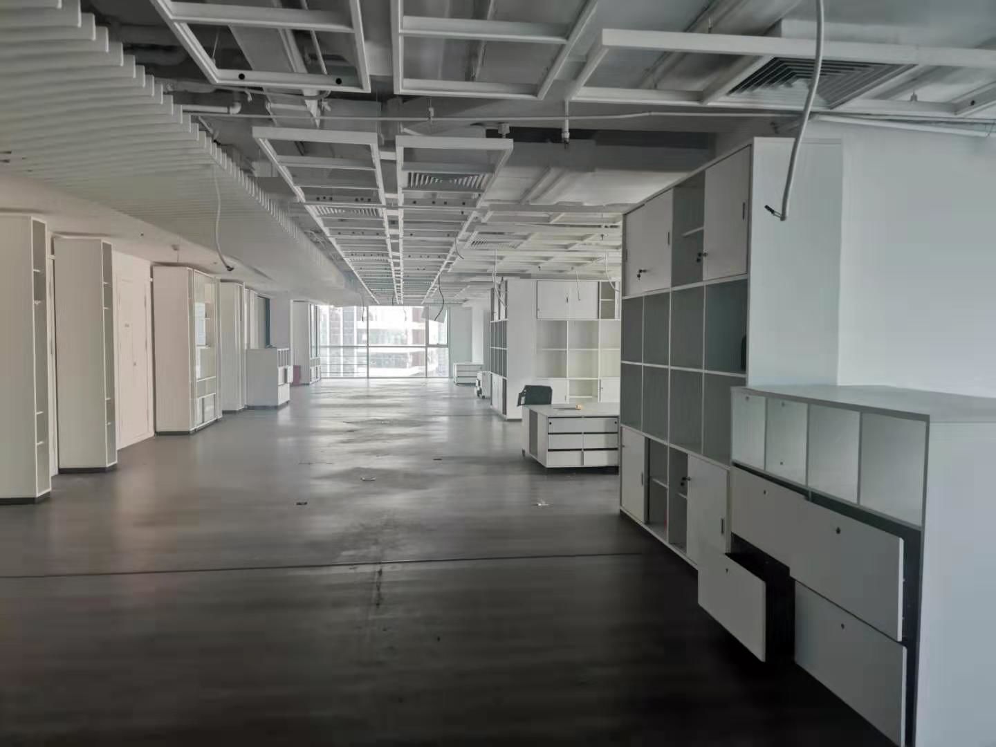 东方众鑫大厦197平米办公室出租_6.40元/m²/天