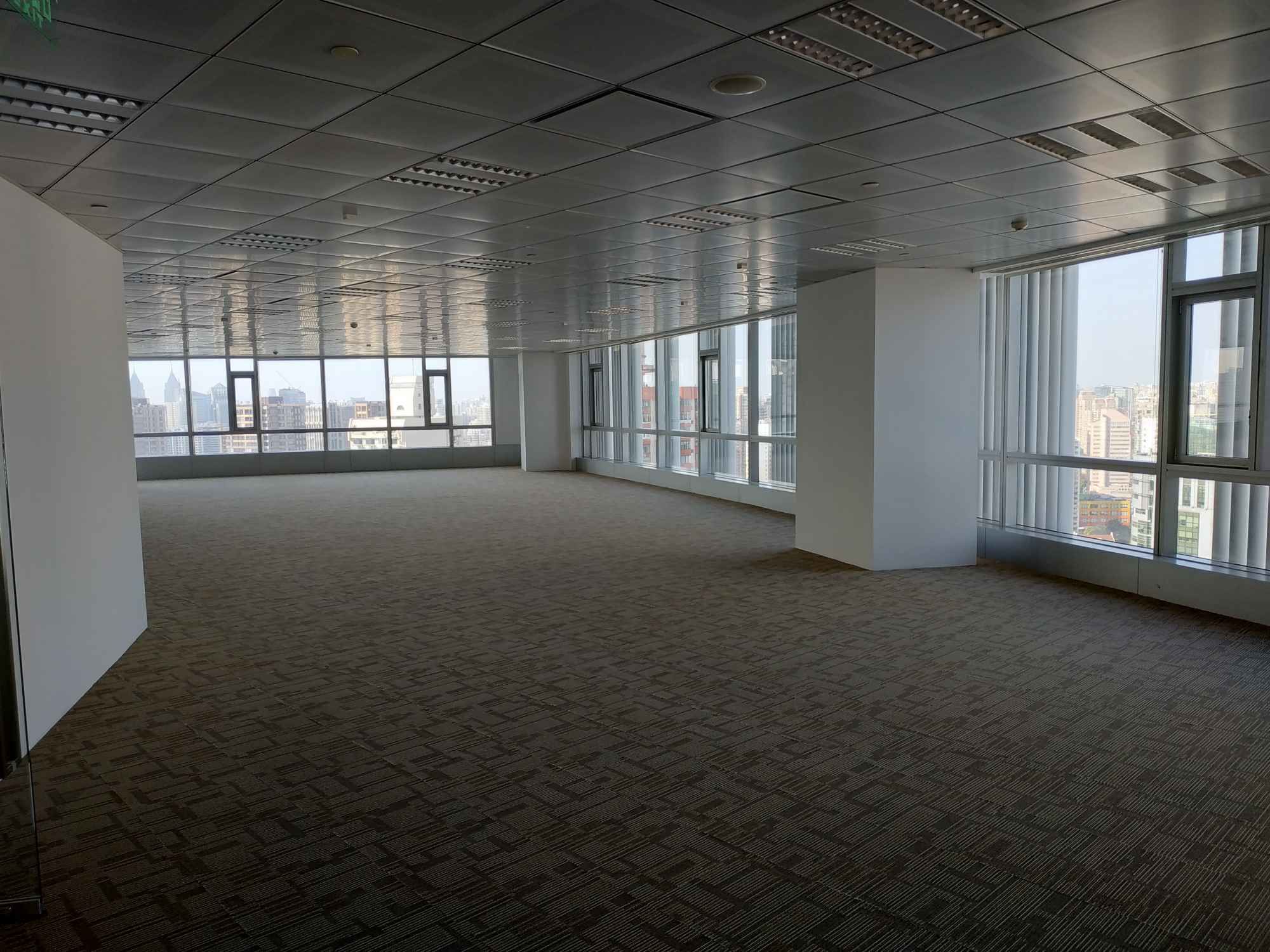 1788国际中心283平米办公室出租_8.80元/m²/天