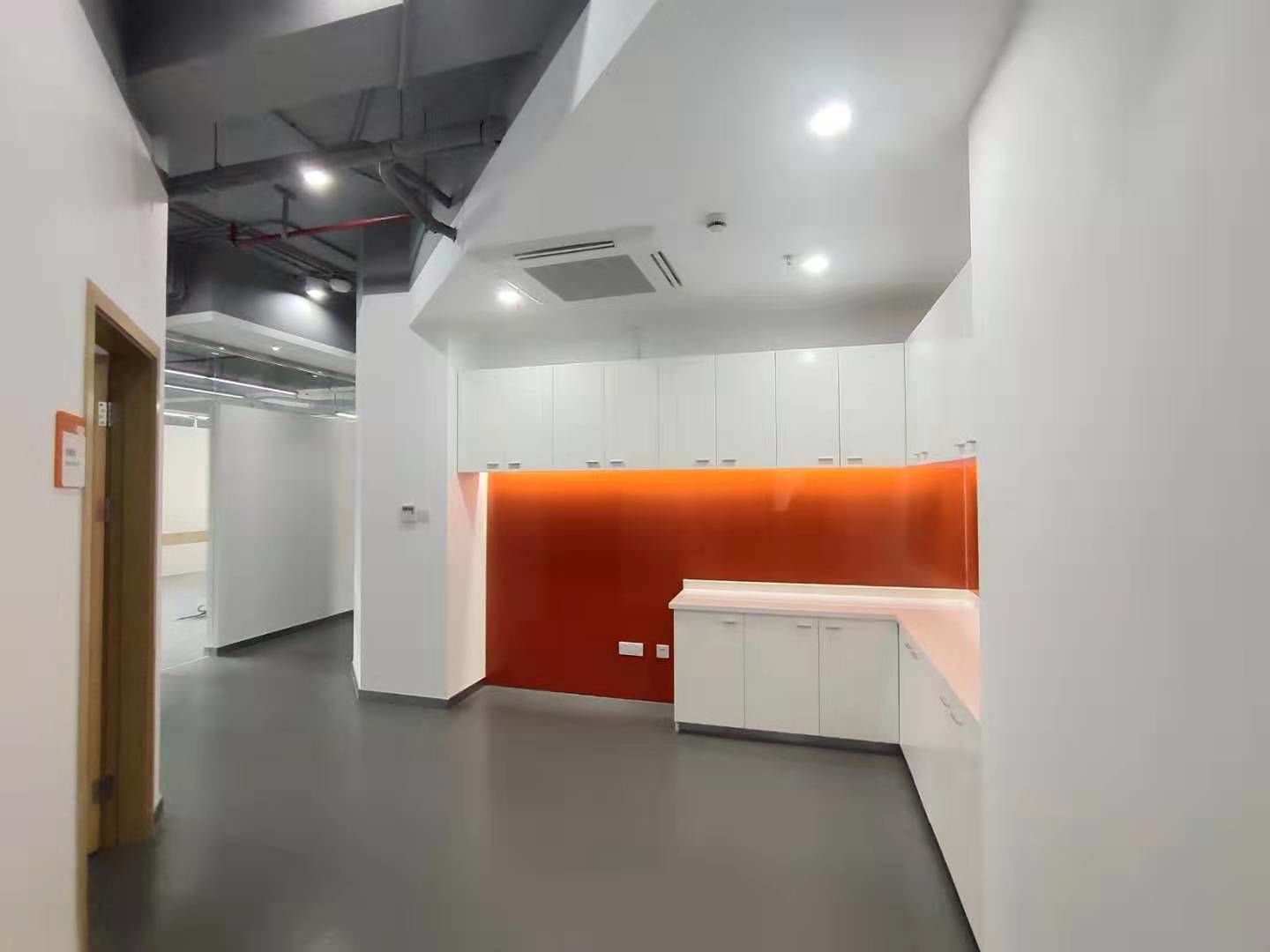 七立方静安科技园265平米办公室出租_5.50元/m²/天