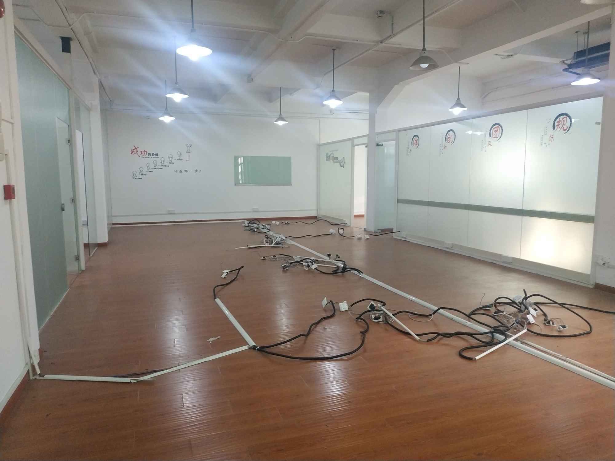 上海明珠创意产业园194平米办公室出租_3.50元/m²/天