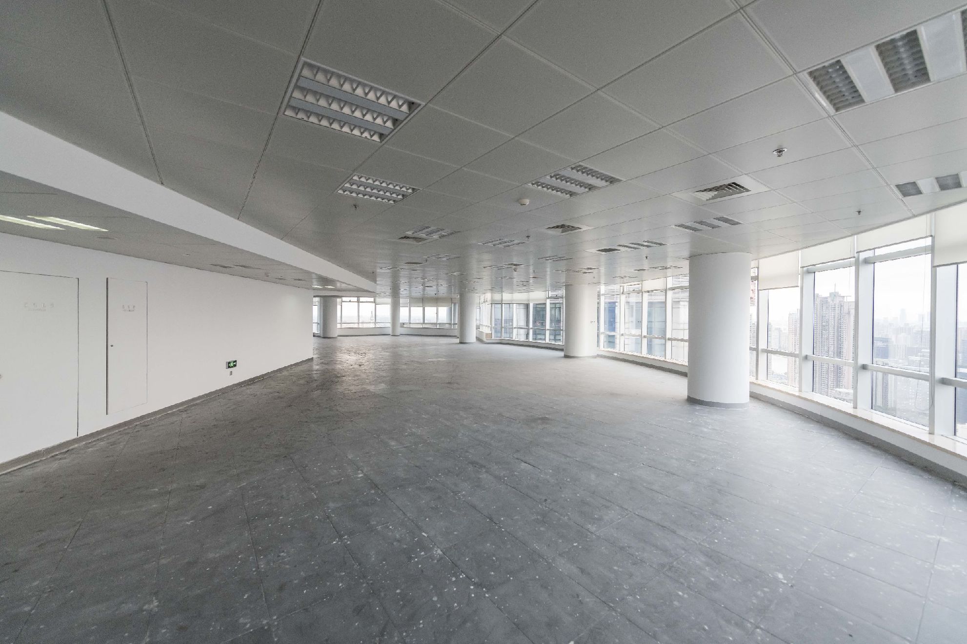新梅联合广场282平米办公室出租_6.60元/m²/天