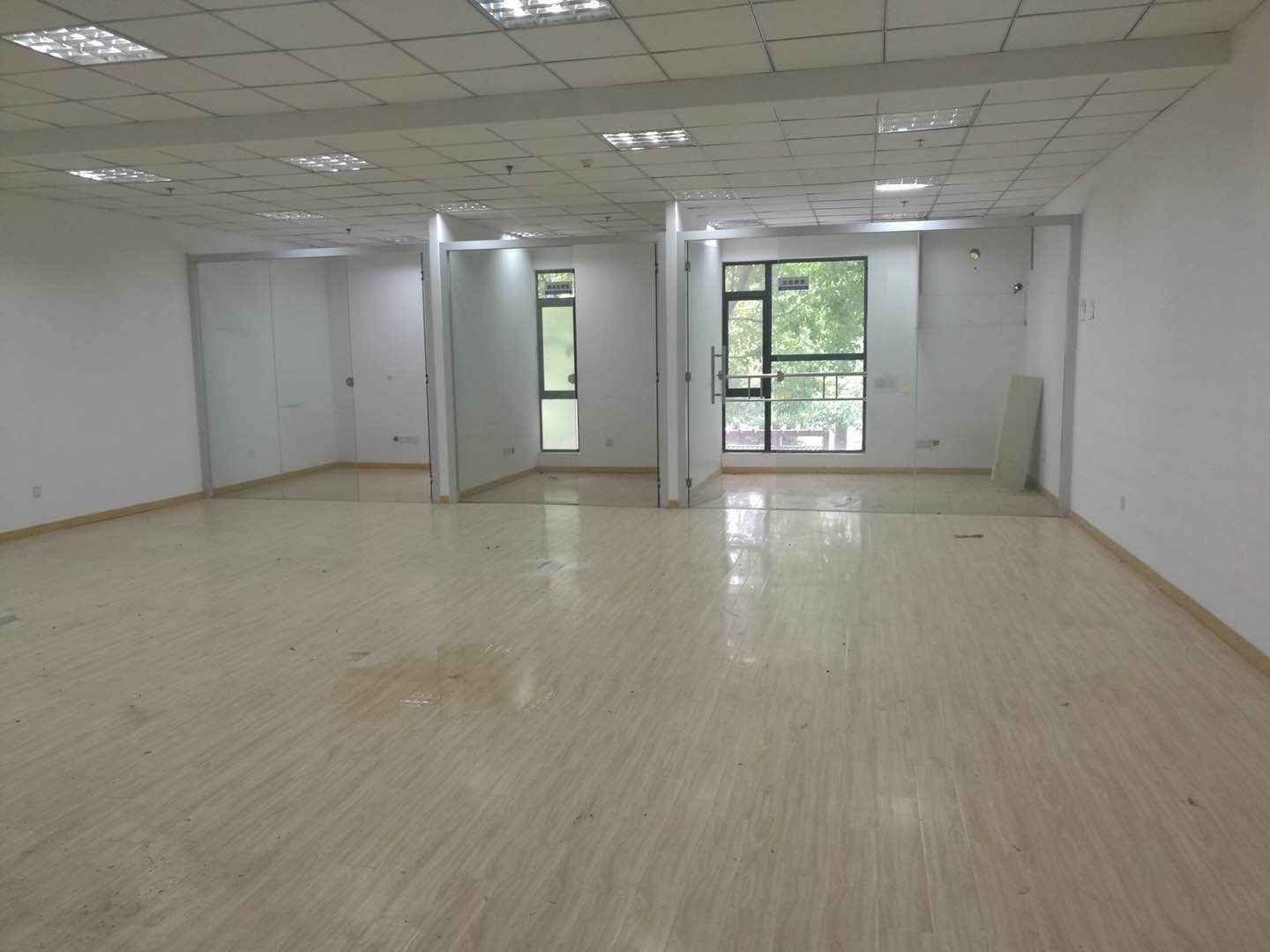 中天科技商务园106平米办公室出租_1.70元/m²/天