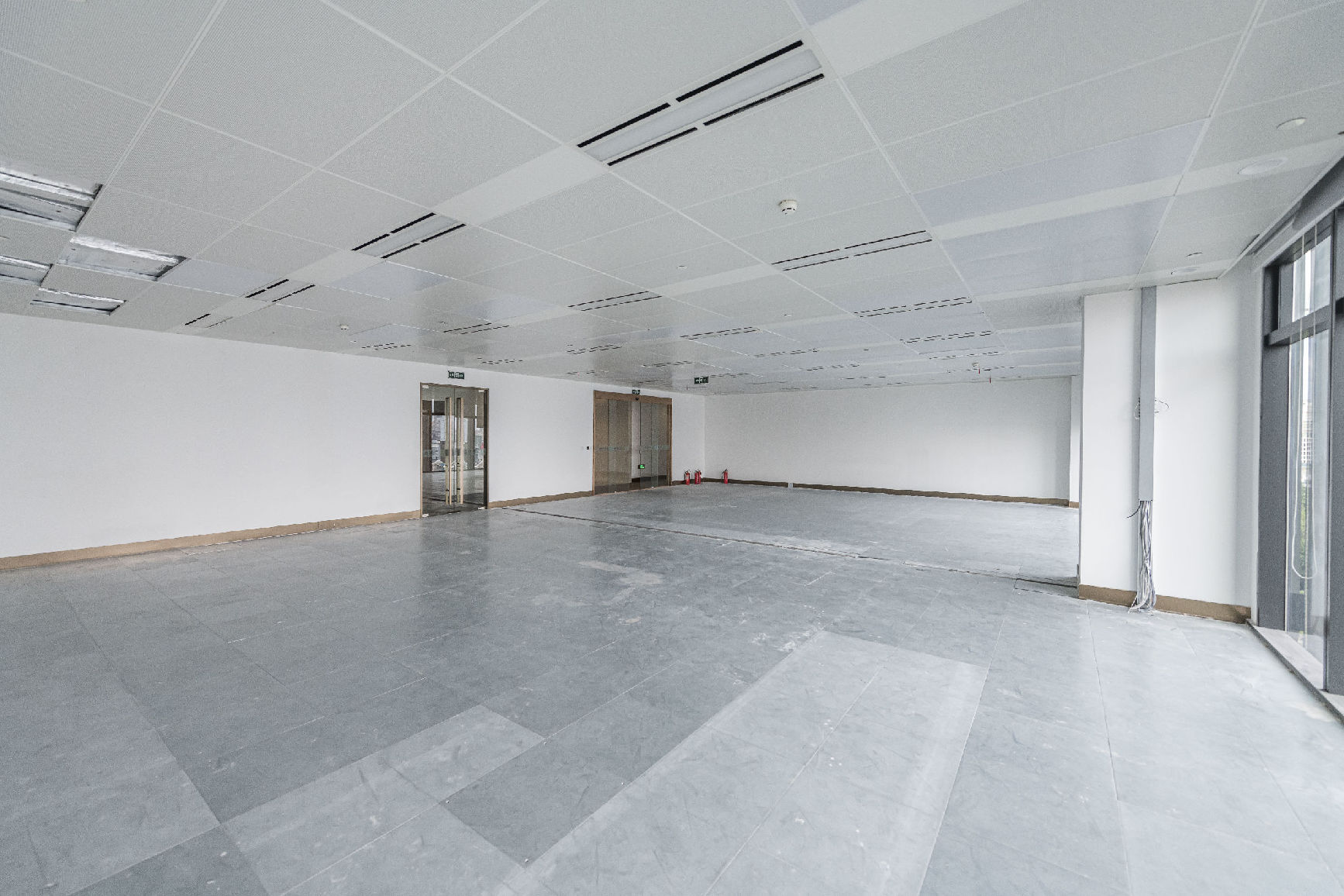 中建时代广场139平米办公室出租_7.10元/m²/天