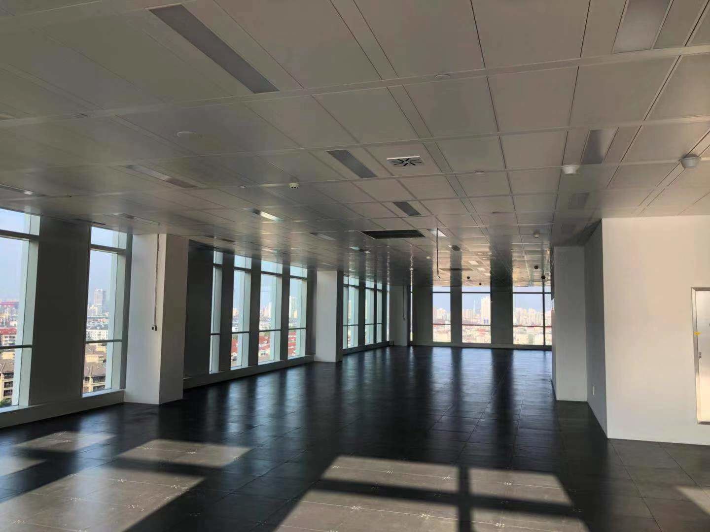 前滩世贸中心2000平米办公室出租_6.50元/m²/天