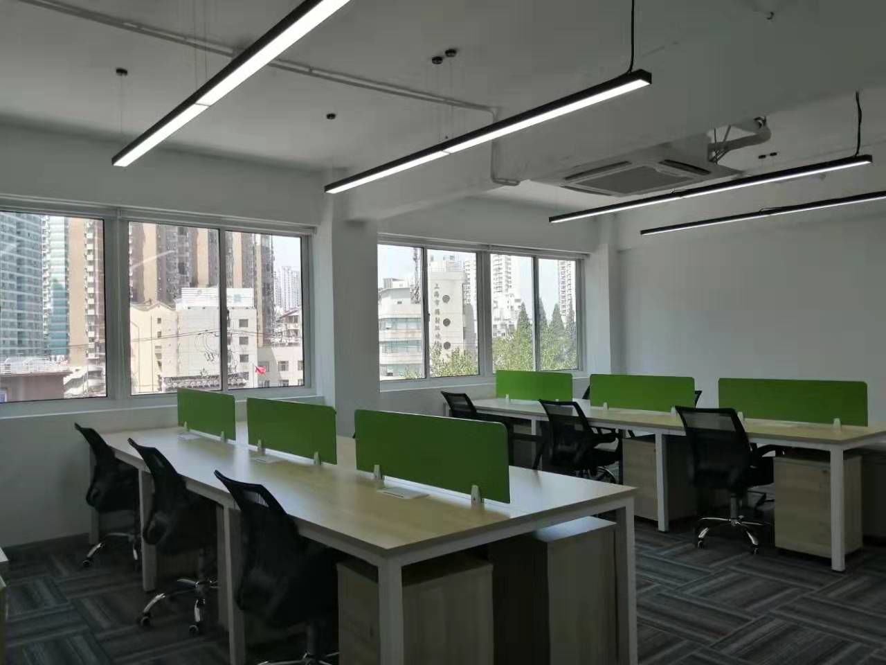 旭兆空间400平米办公室出租_3.10元/m²/天