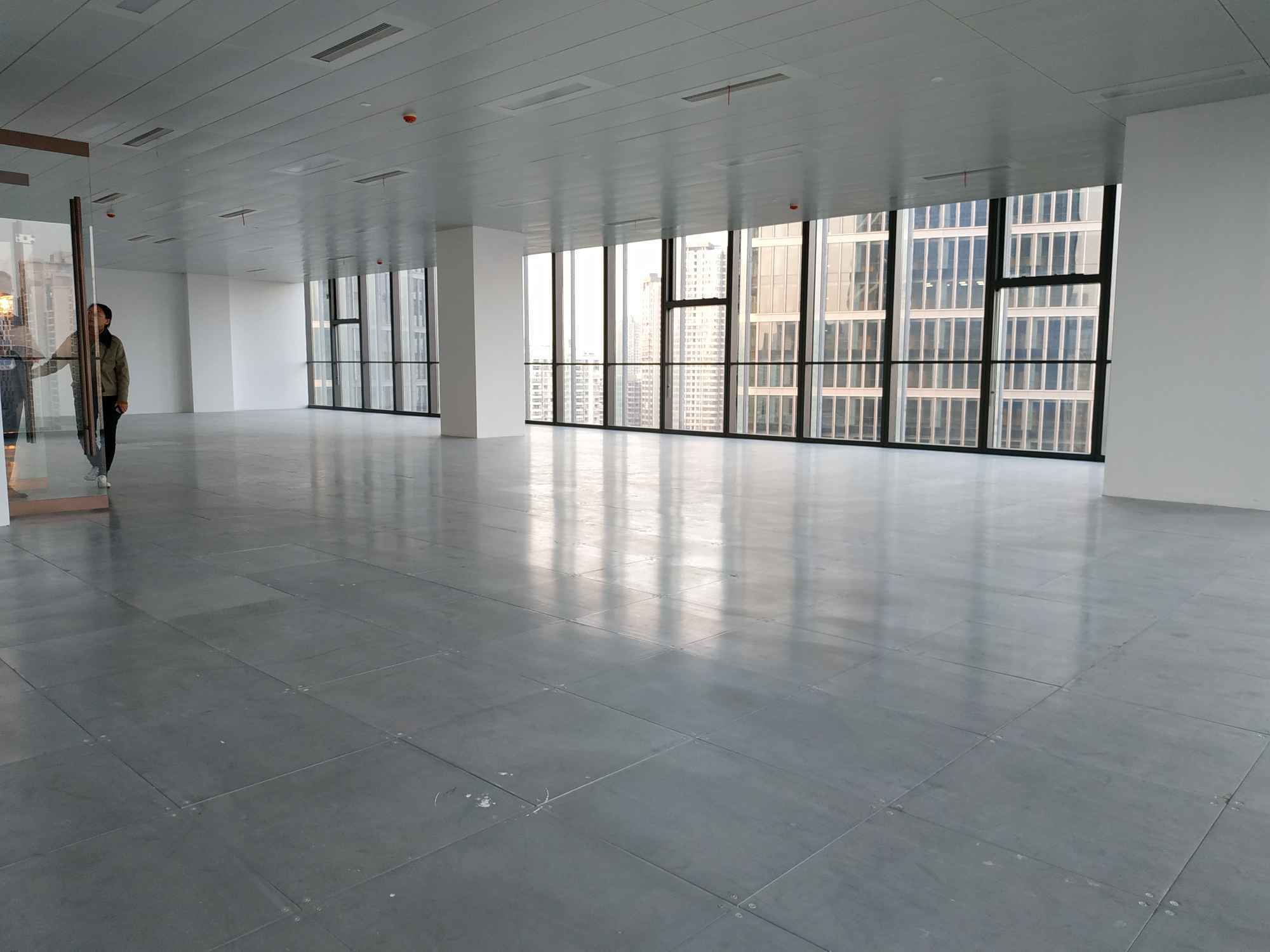 新理想大厦315平米办公室出租_6.10元/m²/天