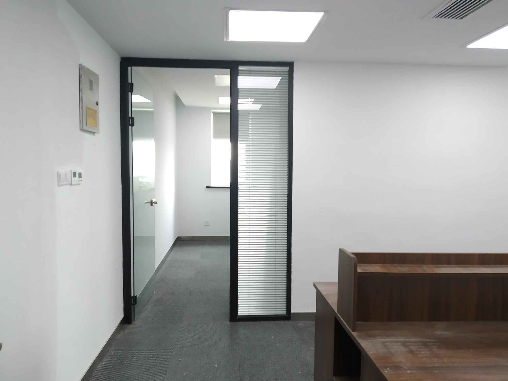中土大厦85平米办公室出租_3.40元/m²/天