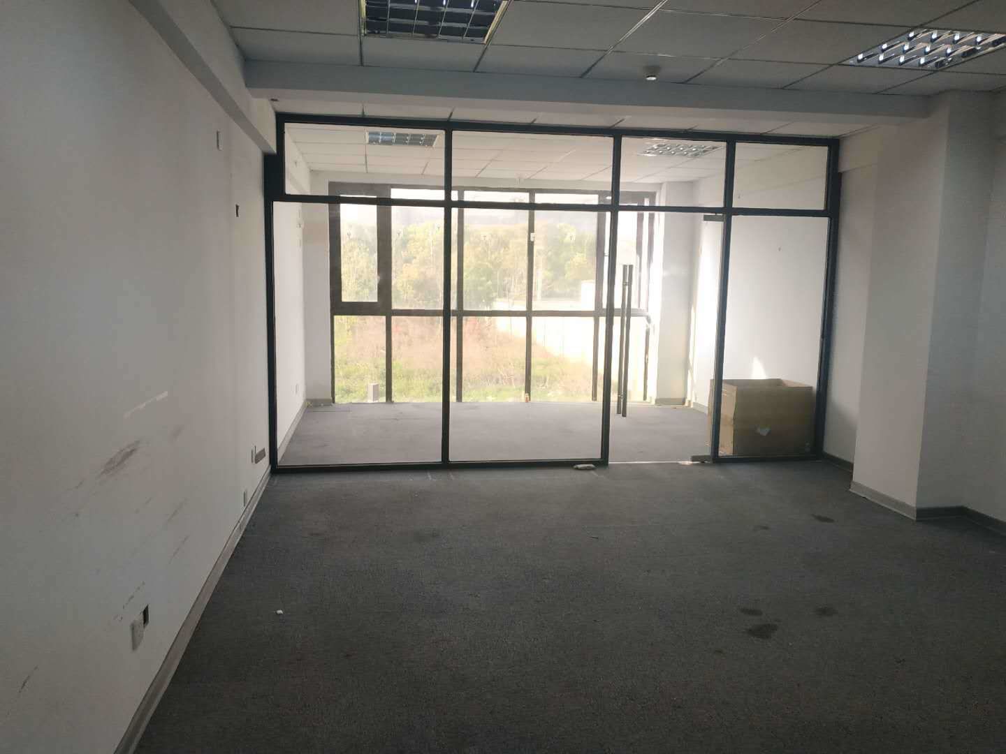 福克斯创新园53平米办公室出租_1.80元/m²/天