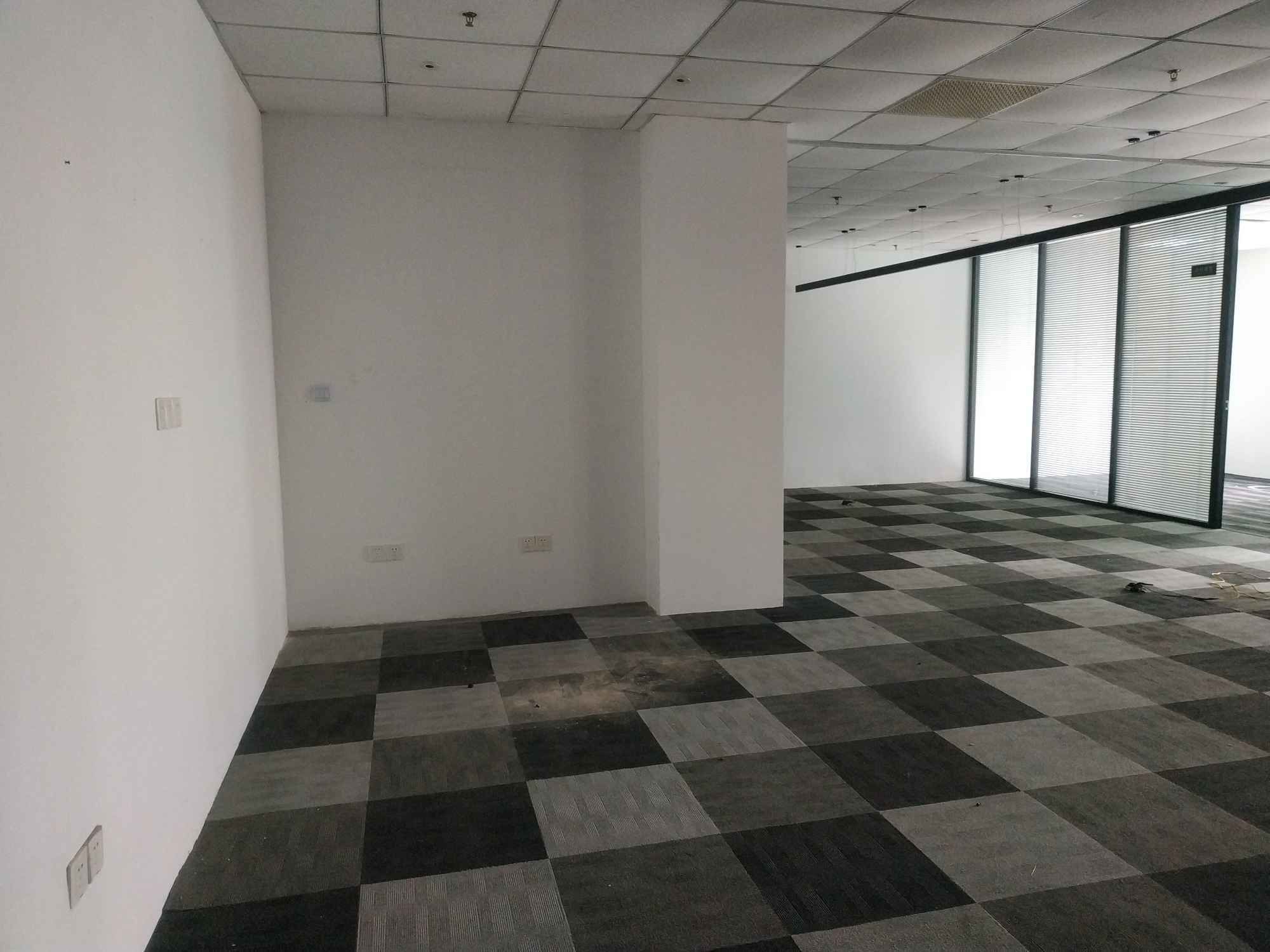 海琪商务中心191平米办公室出租_2.30元/m²/天