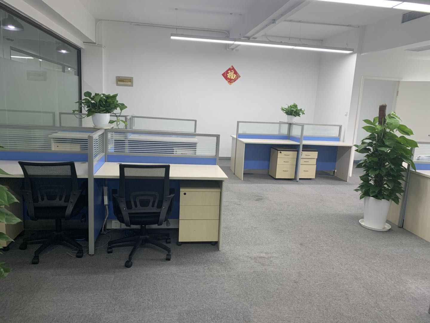 优房商务中心110平米办公室出租_2.20元/m²/天