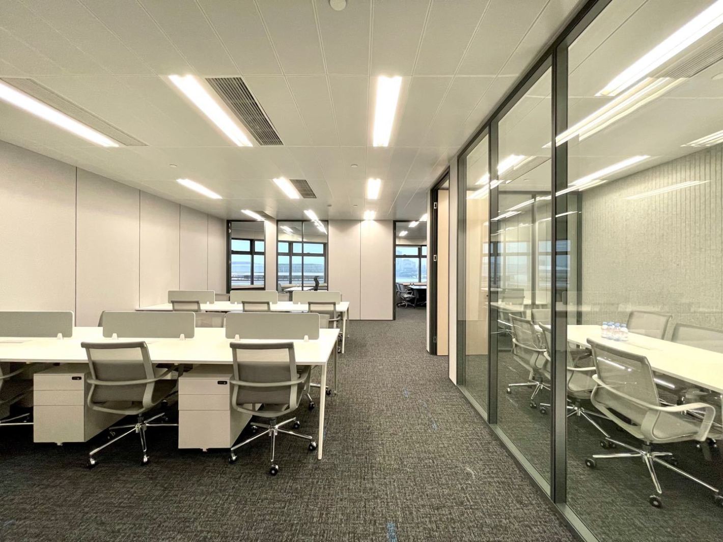 丰盛创建大厦248平米办公室出租_5.30元/m²/天