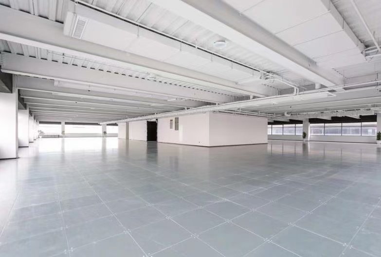 虹桥国际展汇338平米办公室出租_3.60元/m²/天