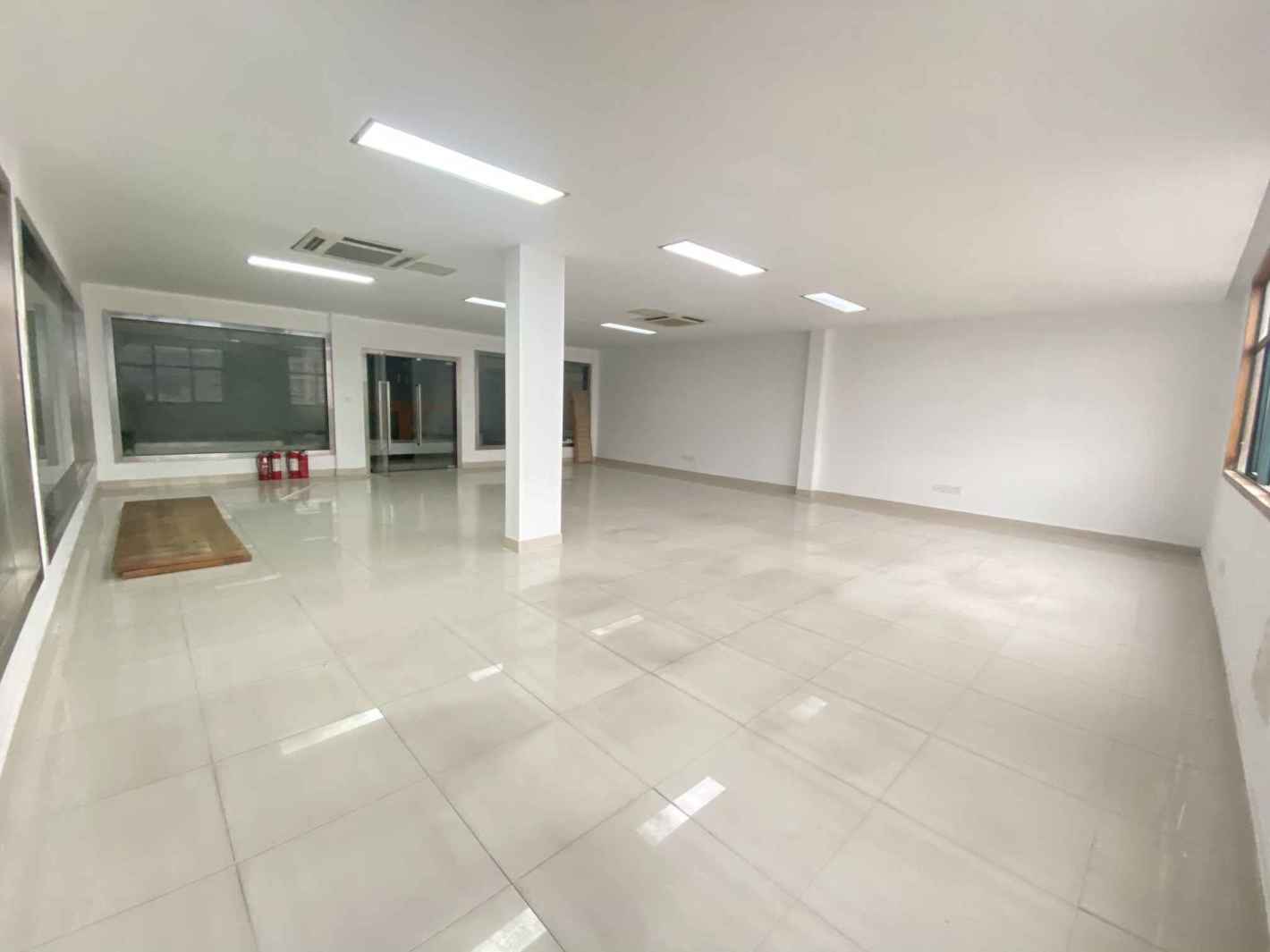 齐成创业园150平米办公室出租_2.70元/m²/天