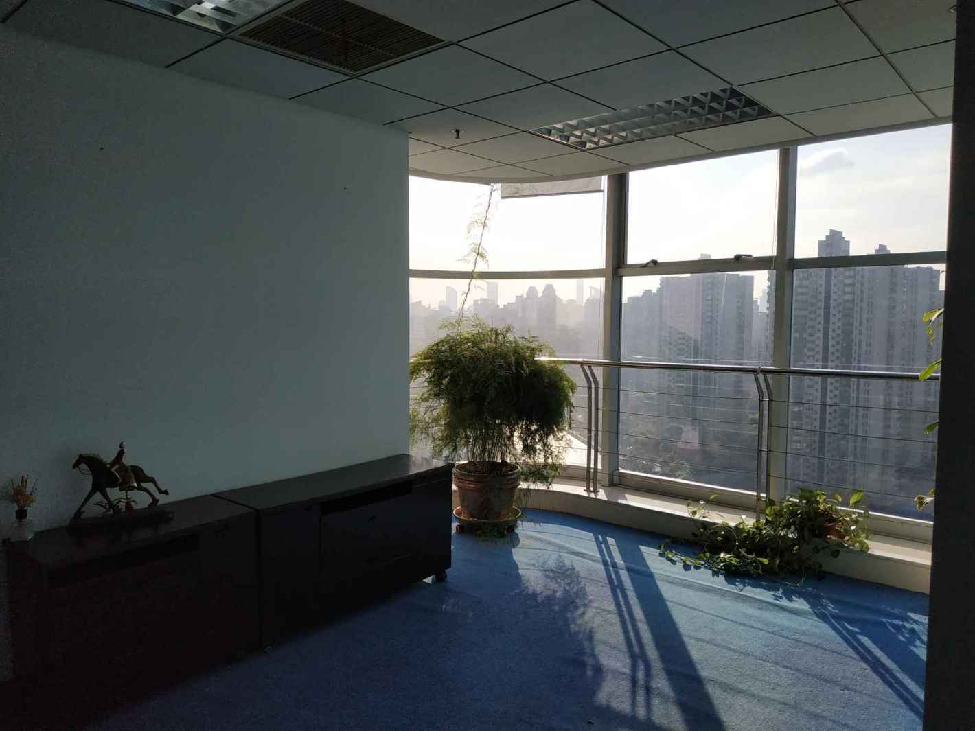 飞洲时代大厦106平米办公室出租_2.90元/m²/天