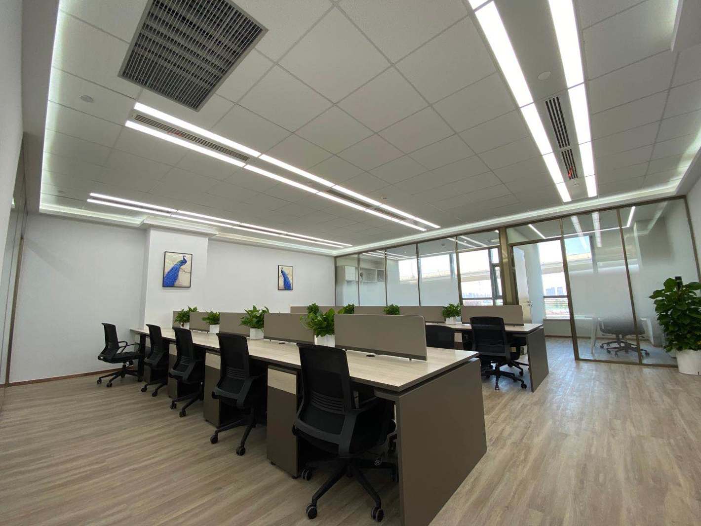BHC中环中心225平米办公室出租_3.00元/m²/天
