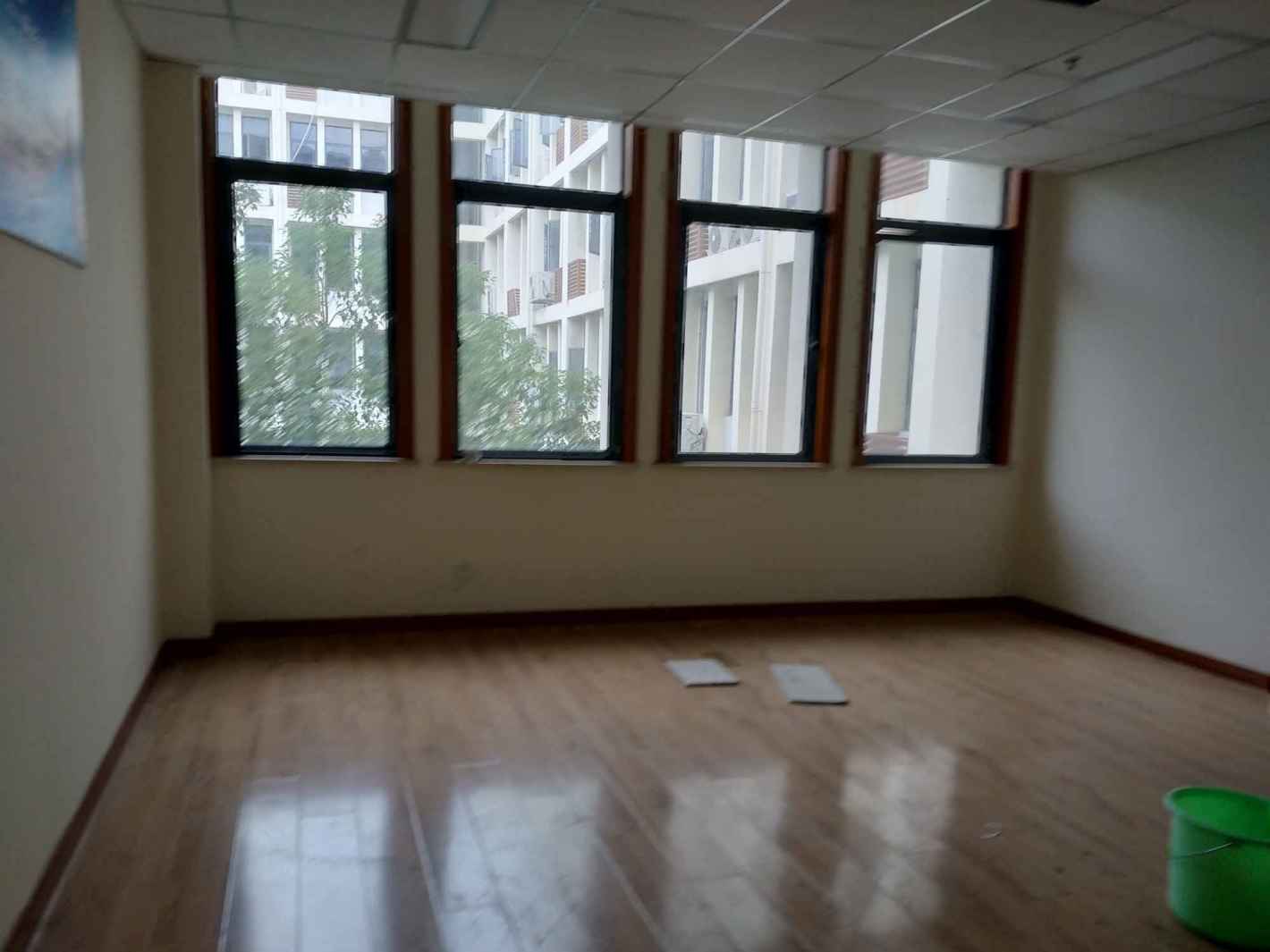 共和大厦179平米办公室出租_2.03元/m²/天