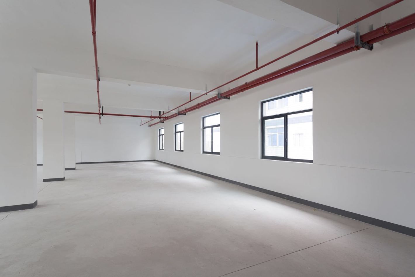 长征工业设计中心普陀 长征工业设计中心 543平米 简装修