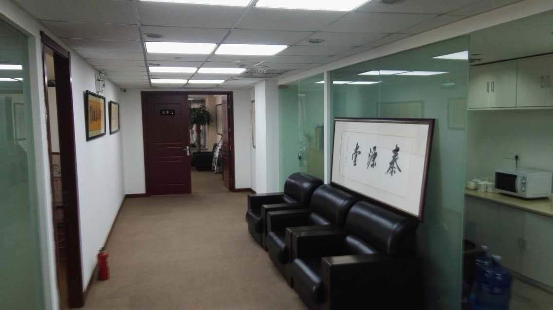 香港名都写字楼333平米办公室出租_3.20元/m²/天