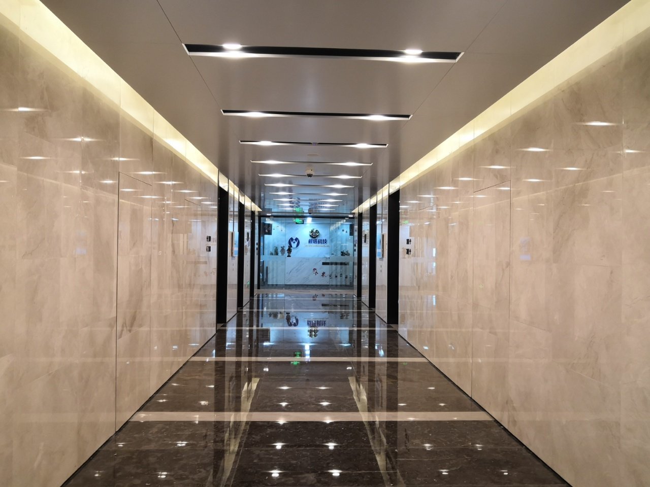 合生汇国际中心杨浦 合生汇国际中心 274平米 中等装修