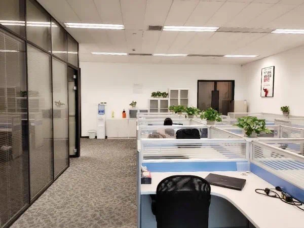 绿地智创商务中心511平米办公室出租_4.20元/m²/天