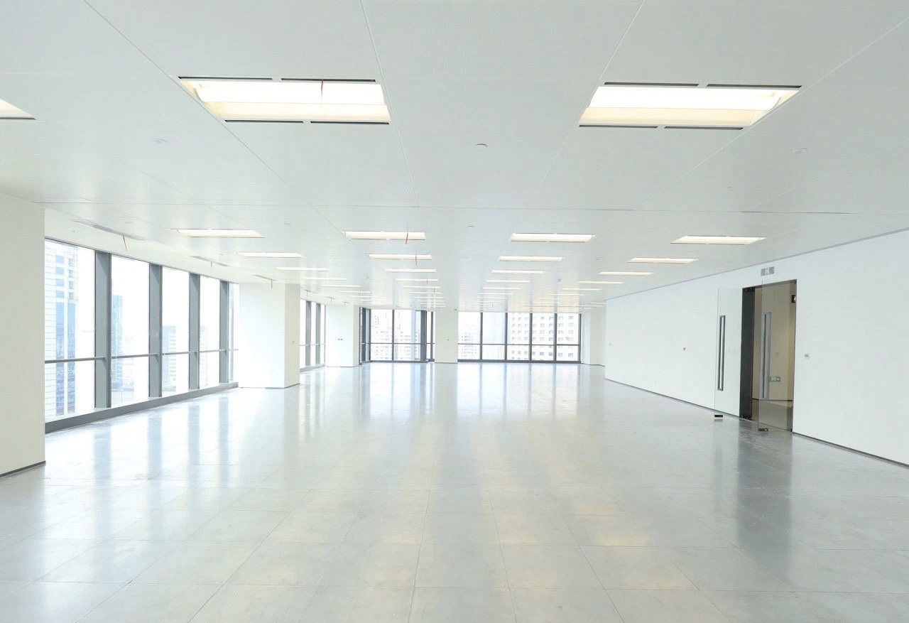 虹桥联合大厦303平米办公室出租_4.60元/m²/天