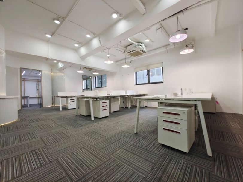 宏欣科技设计创意园155平米办公室出租_4.30元/m²/天