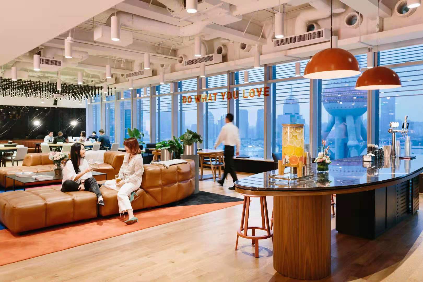 wework(国金中心）联合办公室出租_共享办公室出租价格