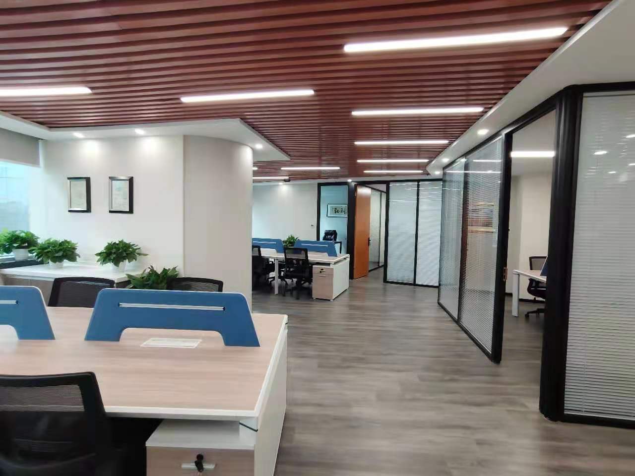 保周创新中心253平米办公室出租_1.80元/m²/天