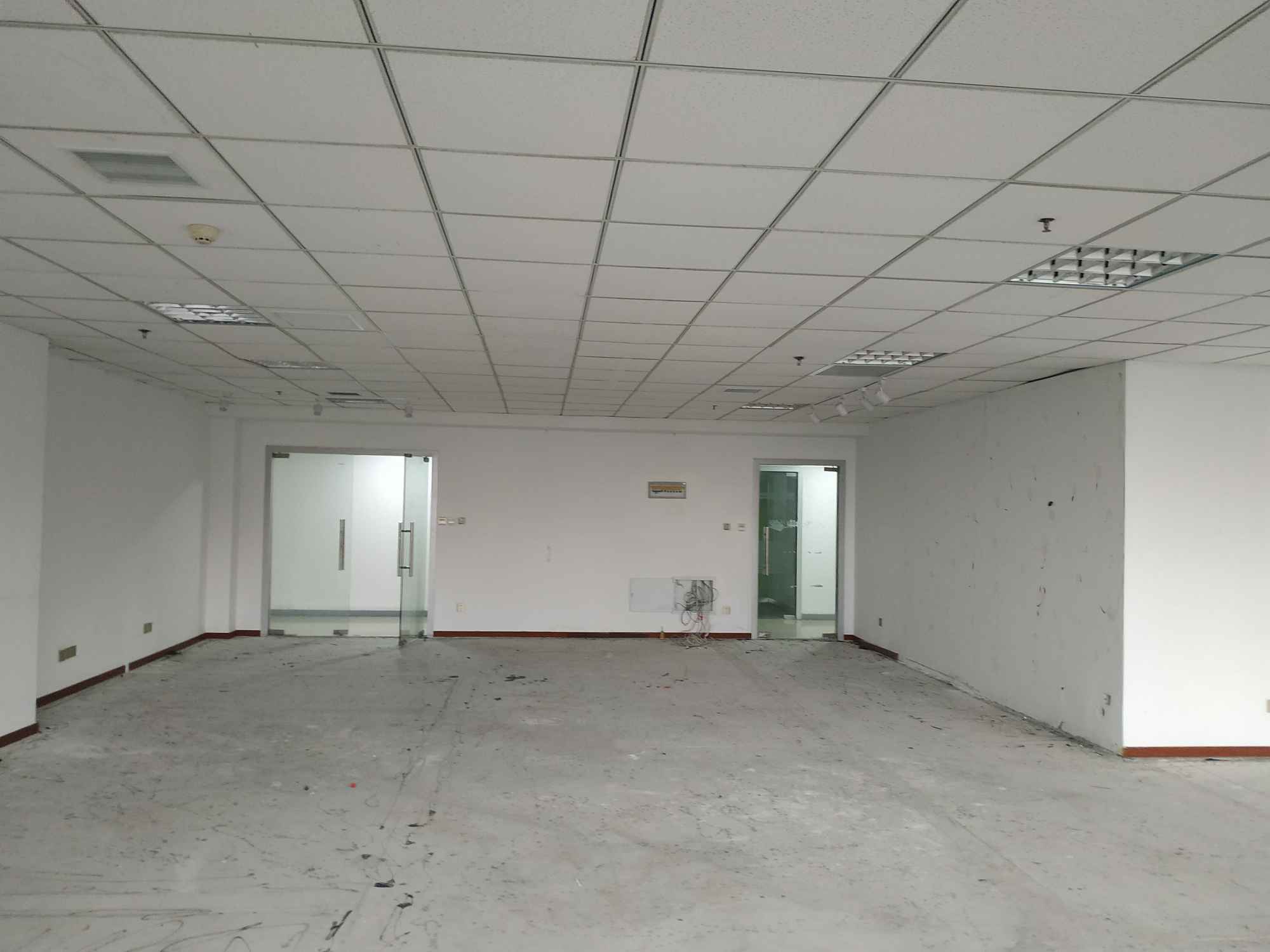 上海悦丰生命科学园1300平米办公室出租_2.70元/m²/天